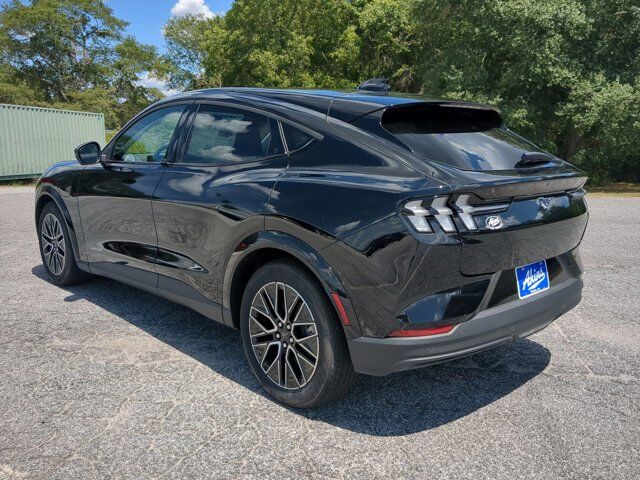 2025 Ford Mustang Mach-E Premium Winder GA