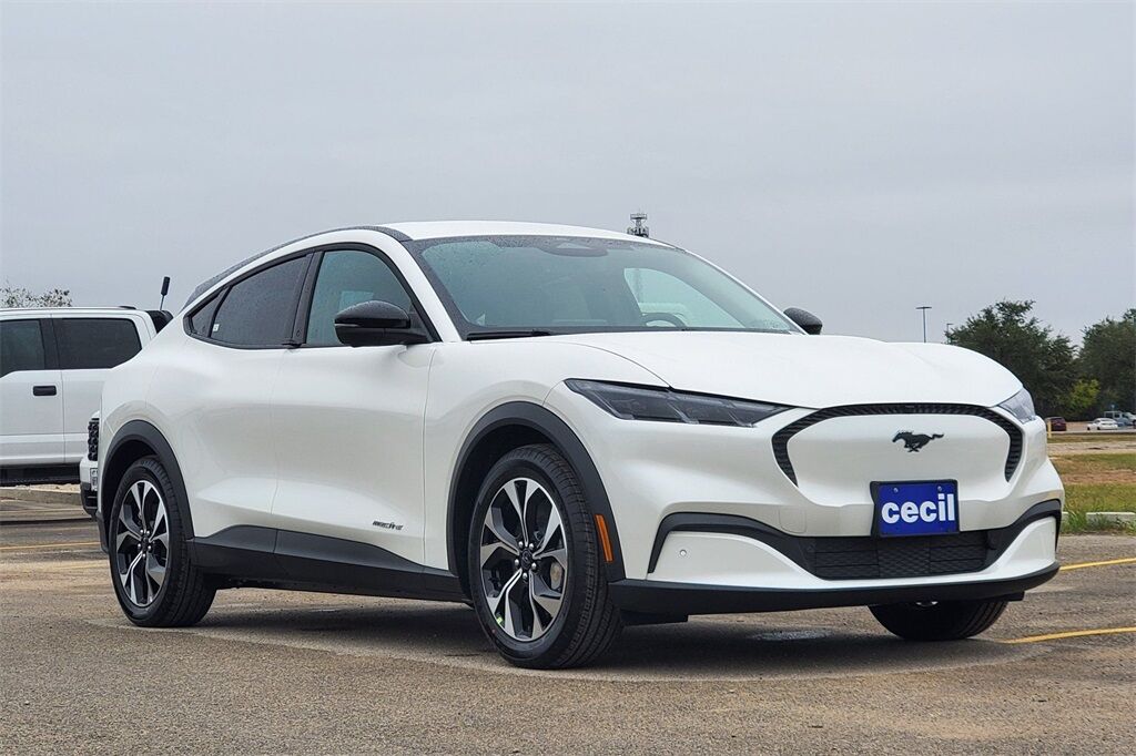 2025 Ford Mustang Mach-E Select Hondo TX