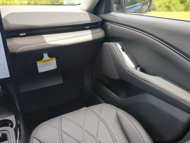 2025 Ford Mustang Mach-E Select Appleton WI