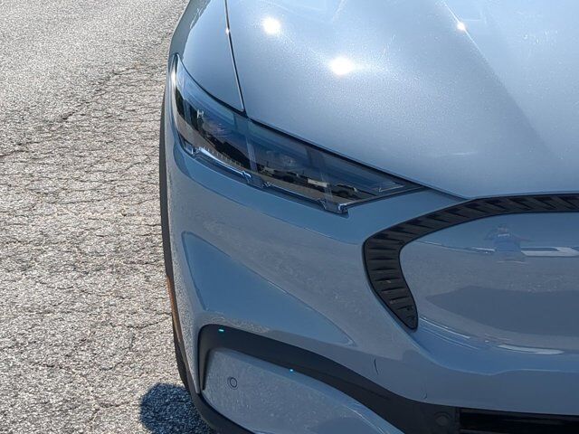 2025 Ford Mustang Mach-E Select Appleton WI