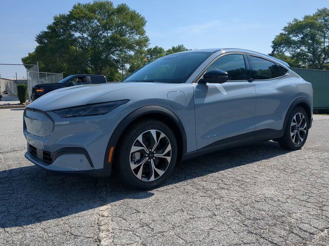 2025 Ford Mustang Mach-E Select Appleton WI