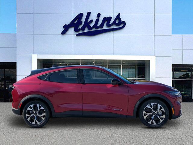 2025 Ford Mustang Mach-E Select Appleton WI