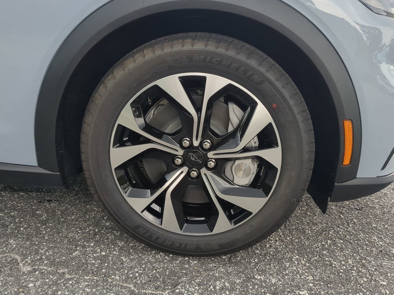 2025 Ford Mustang Mach-E Select Appleton WI