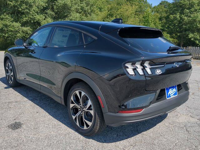 2025 Ford Mustang Mach-E Select Winder GA