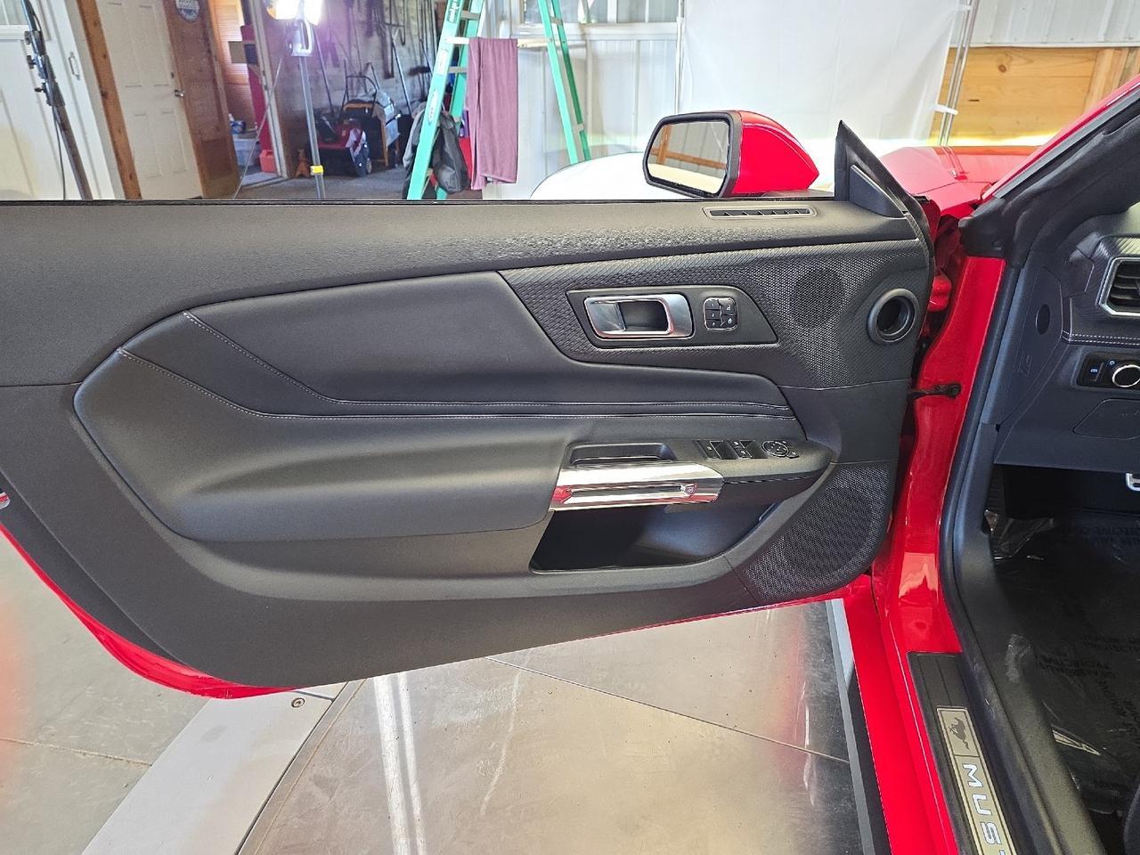 2025 Ford Mustang Premium Convertible Sand Lake NY