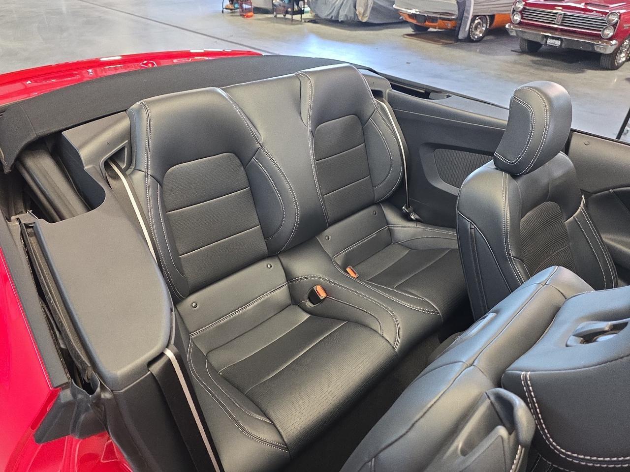 2025 Ford Mustang Premium Convertible Sand Lake NY