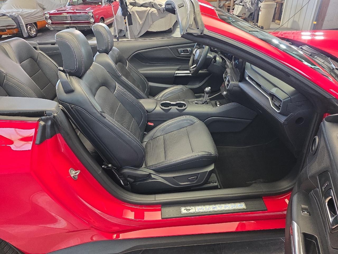2025 Ford Mustang Premium Convertible Sand Lake NY