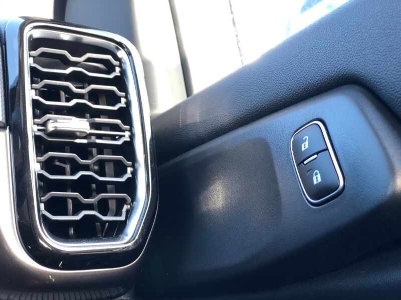 2025 Ford Ranger XLT Manual (2.0L Turbo Diesel) Vaitele