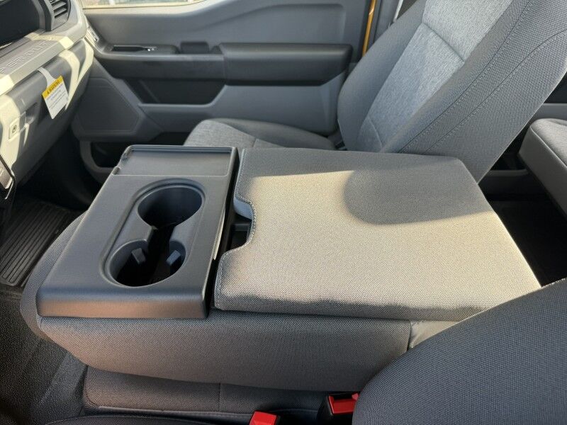 2025 Ford Super Crew F-250 4x4 17 MILES XL Collinsville OK