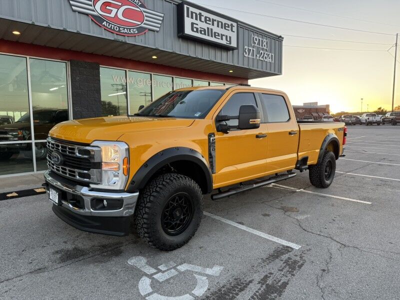 2025 Ford Super Crew F-250 4x4 17 MILES XL Collinsville OK