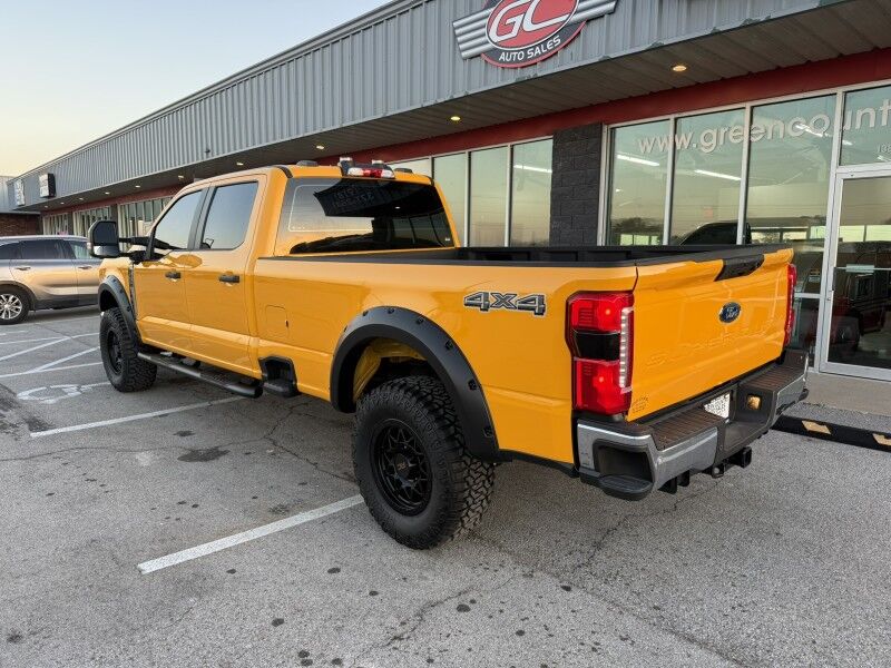 2025 Ford Super Crew F-250 4x4 17 MILES XL Collinsville OK