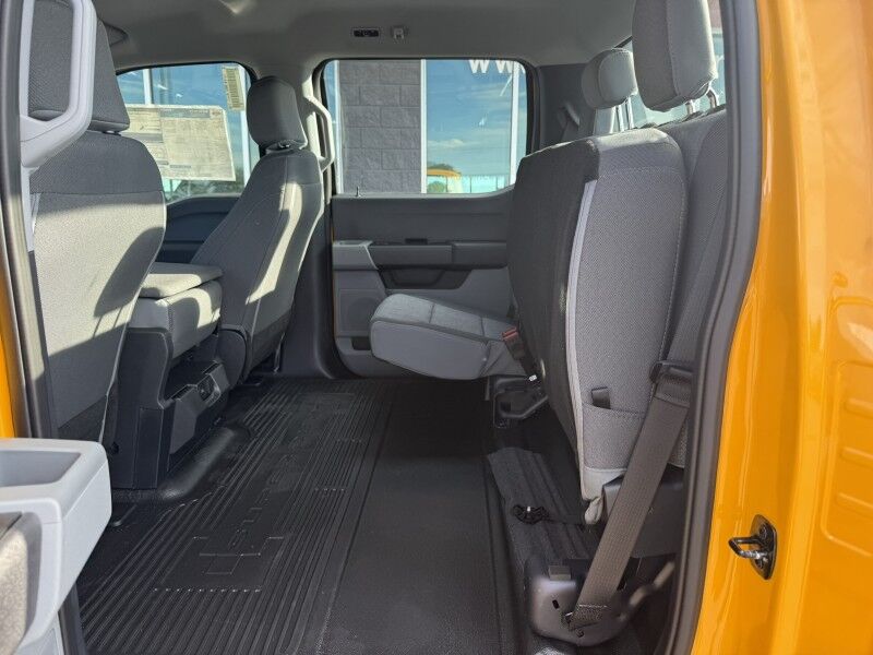 2025 Ford Super Crew F-250 4x4 17 MILES XL Collinsville OK