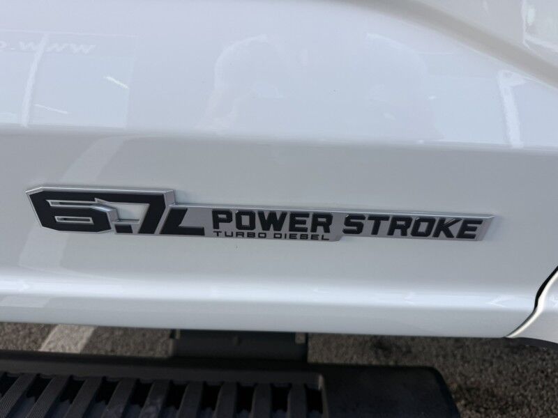 2025 Ford Super Crew F-250 4x4 Cab & Chassis XL Collinsville OK