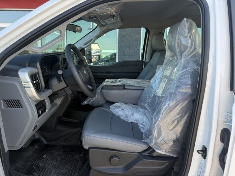2025 Ford Super Crew F-250 4x4 Cab & Chassis XL Collinsville OK