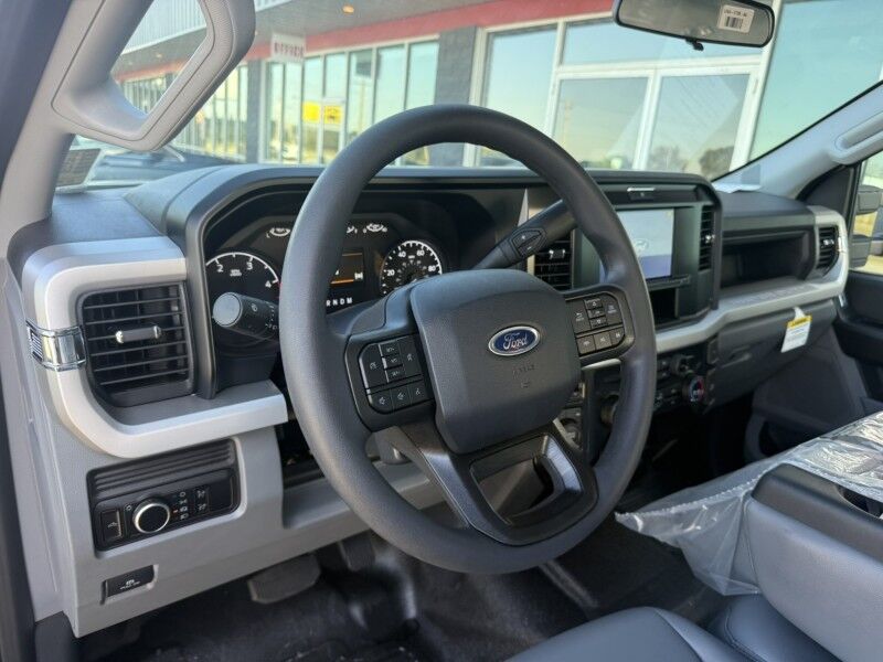 2025 Ford Super Crew F-250 4x4 Cab & Chassis XL Collinsville OK