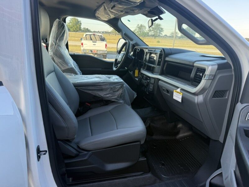 2025 Ford Super Crew F-250 4x4 Cab & Chassis XL Collinsville OK