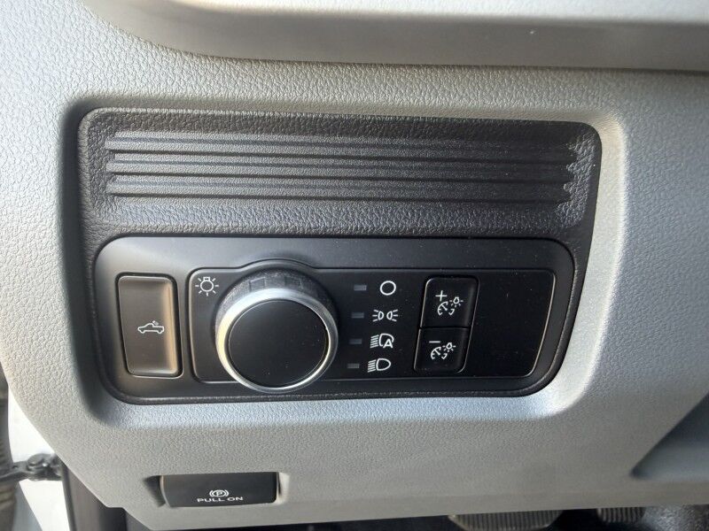 2025 Ford Super Crew F-250 4x4 Cab & Chassis XL Collinsville OK