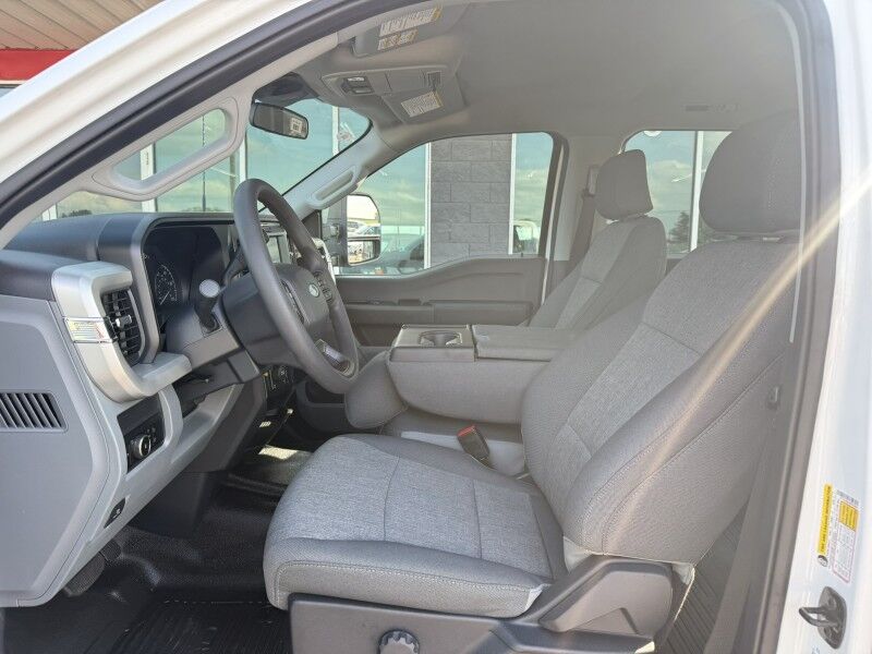 2025 Ford Super Crew F-250 4x4 Utility XL Collinsville OK