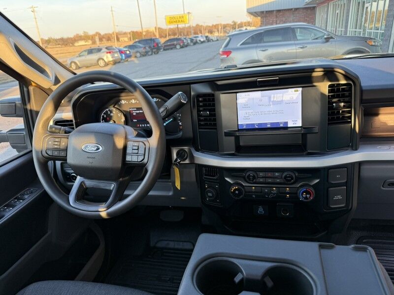 2025 Ford Super Crew F-250 4x4 XL Collinsville OK