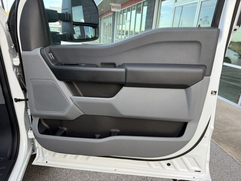 2025 Ford Super Crew F-250 4x4 XL Collinsville OK