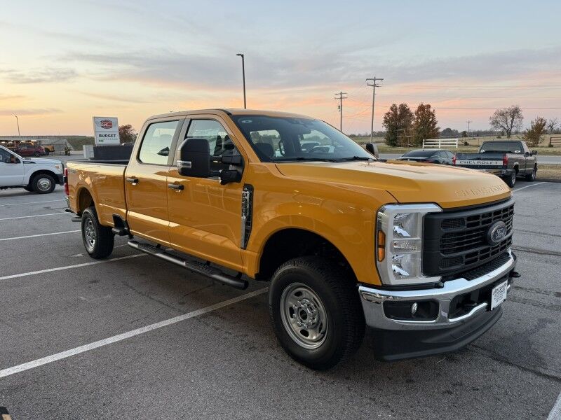 2025 Ford Super Crew F-250 4x4 XL Collinsville OK