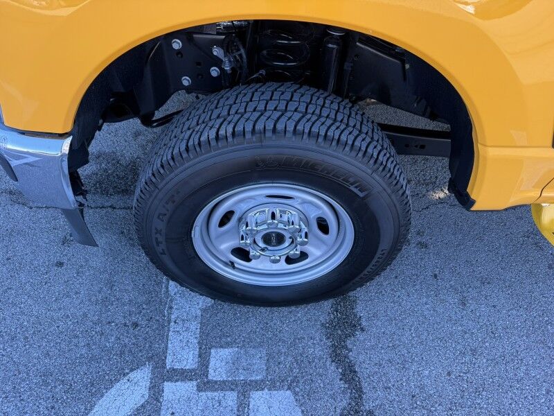 2025 Ford Super Crew F-250 4x4 XL Collinsville OK