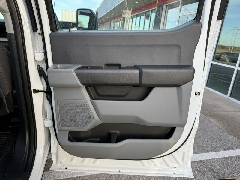 2025 Ford Super Crew F-250 4x4 XL Collinsville OK