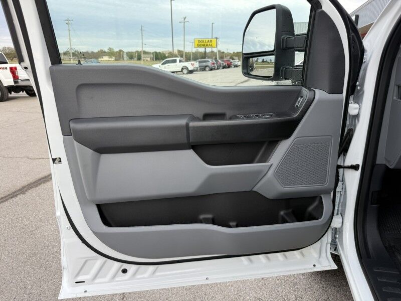 2025 Ford Super Crew F-250 4x4 XL Collinsville OK