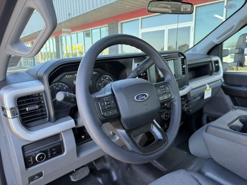 2025 Ford Super Crew F-250 4x4 XL Collinsville OK