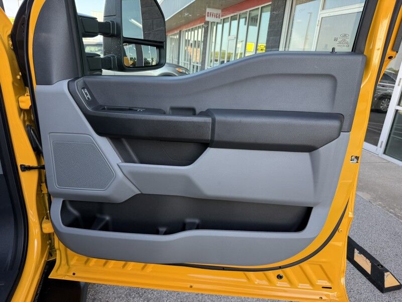 2025 Ford Super Crew F-250 4x4 XL Collinsville OK