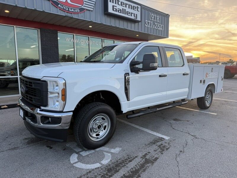 2025 Ford Super Crew F-250 6.8L V8 4x4 Uti XLT Collinsville OK