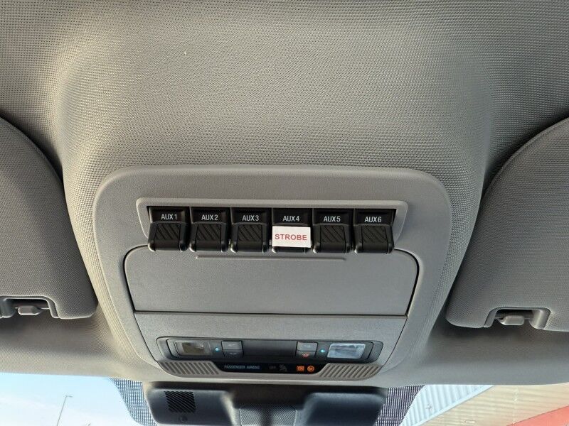 2025 Ford Super Crew F-250 6.8L V8 4x4 Utility XL Collinsville OK