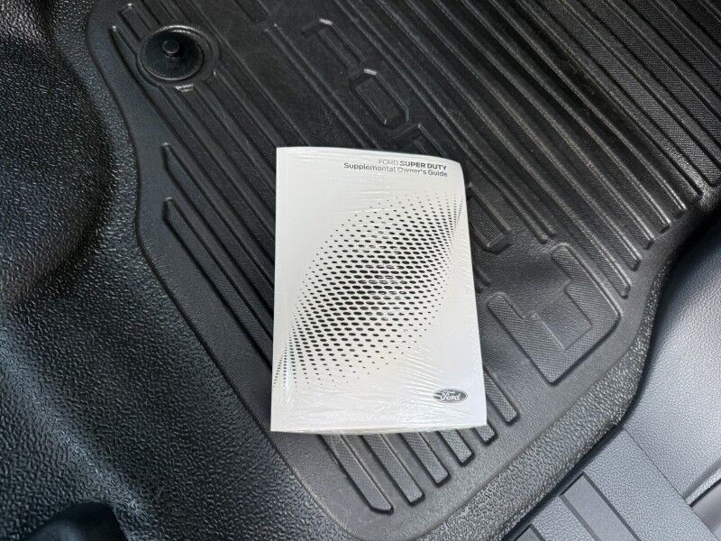 2025 Ford Super Crew F-250 6.8L V8 4x4 Utility XL Collinsville OK