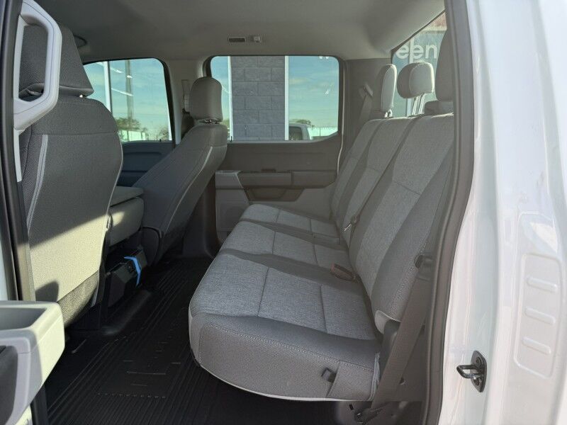 2025 Ford Super Crew F-250 6.8L V8 4x4 Utility XLT Collinsville OK