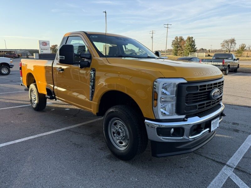 2025 Ford Super Duty F-250 4x4 XL Collinsville OK
