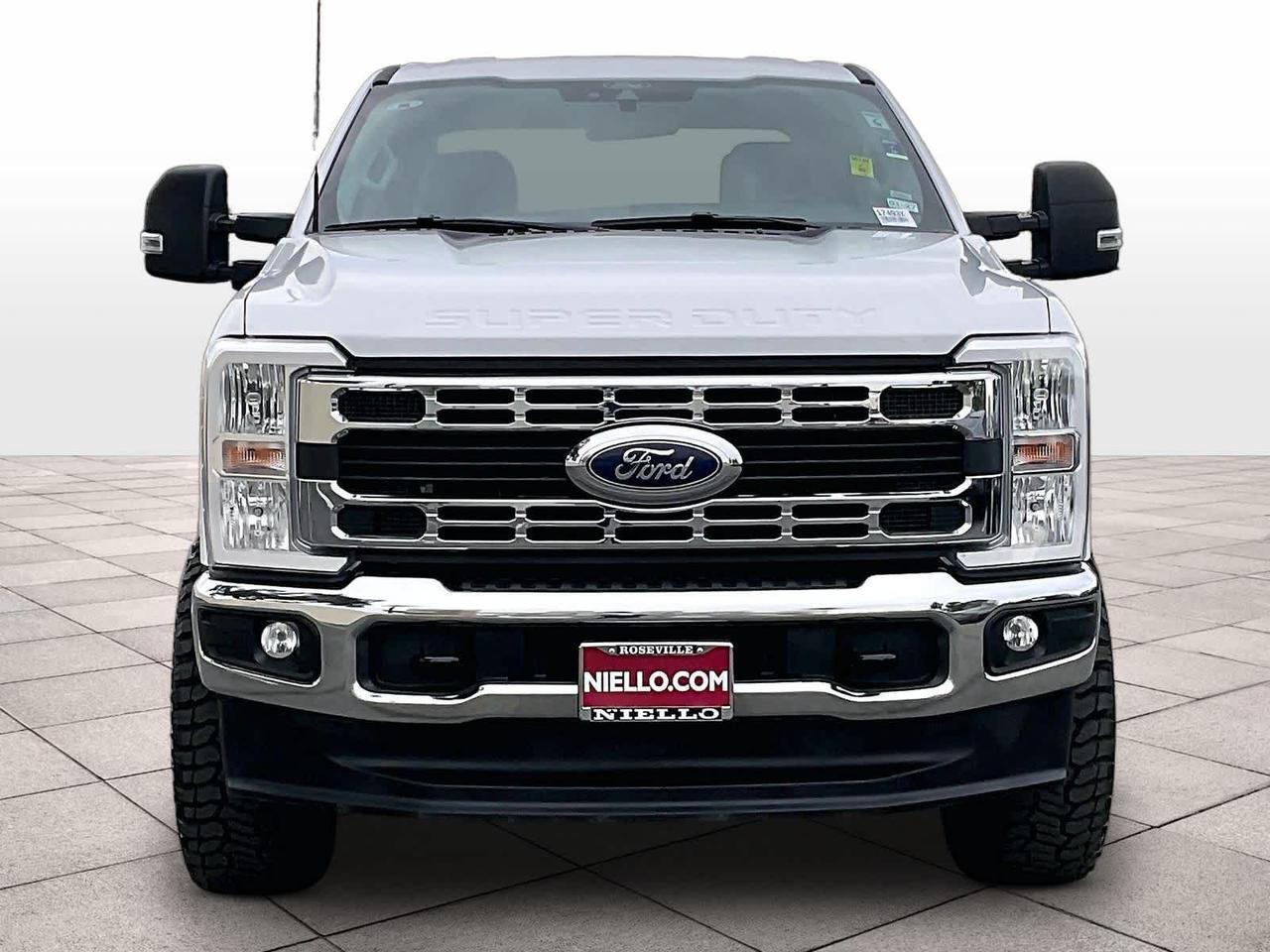 2025 Ford Super Duty F-250 Pickup XLT