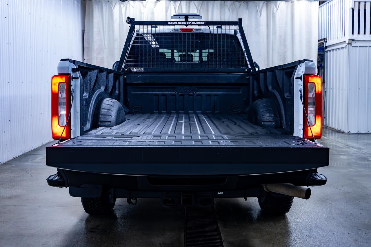 2025 Ford Super Duty F-250 SRW 4x4 CREW CAB XL LWB BCAM Red Deer AB