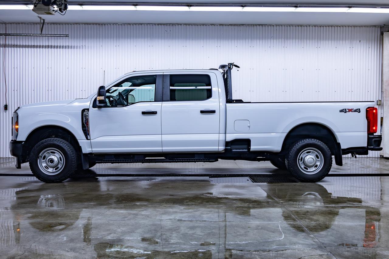 2025 Ford Super Duty F-250 SRW 4x4 CREW CAB XL LWB BCAM Red Deer AB