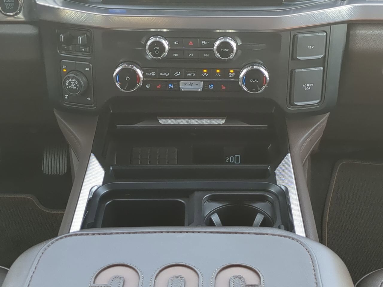 2025 Ford Super Duty F-250 SRW King Ranch Winder GA