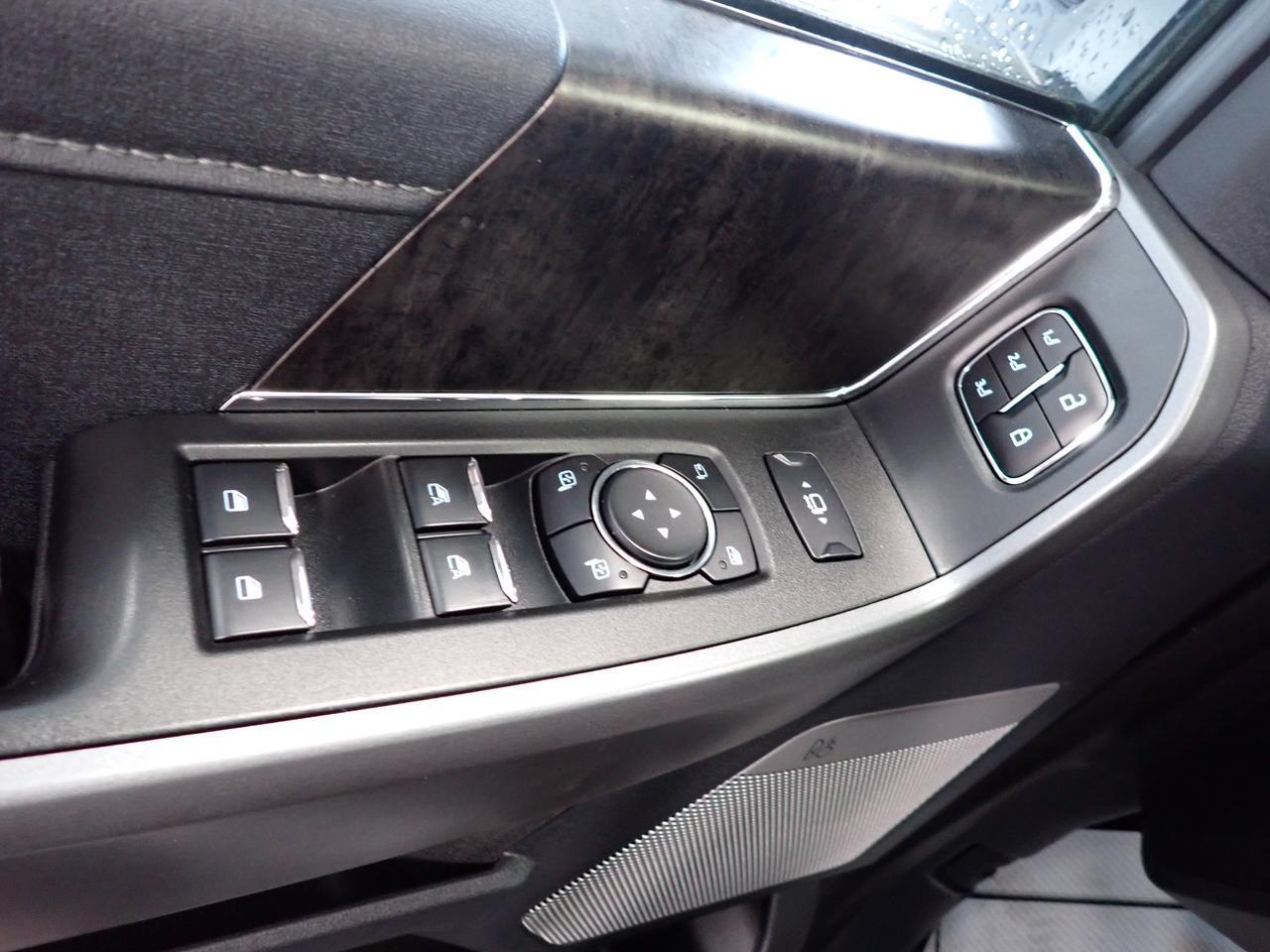 2025 Ford Super Duty F-250 SRW LARIAT CREW CAB 4WD 6.5' BOX *DIESEL* Listowel ON
