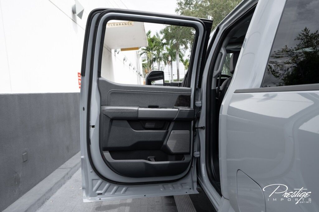 2025 Ford Super Duty F-250 SRW LARIAT North Miami Beach FL
