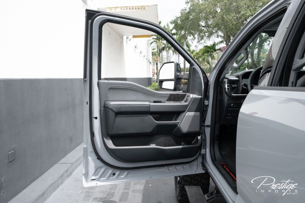 2025 Ford Super Duty F-250 SRW LARIAT North Miami Beach FL