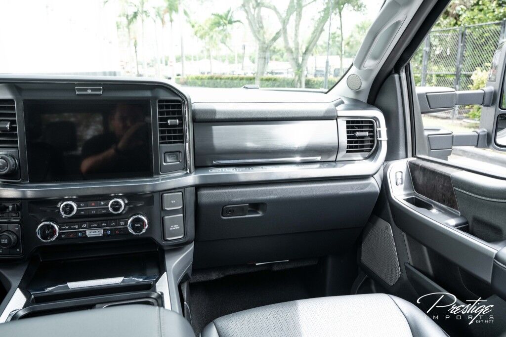 2025 Ford Super Duty F-250 SRW LARIAT North Miami Beach FL