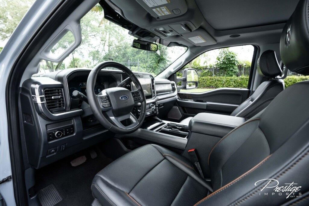 2025 Ford Super Duty F-250 SRW LARIAT North Miami Beach FL