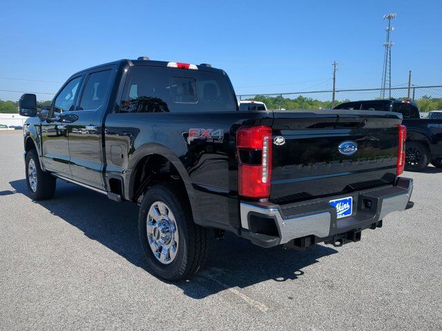2025 Ford Super Duty F-250 SRW LARIAT Appleton WI