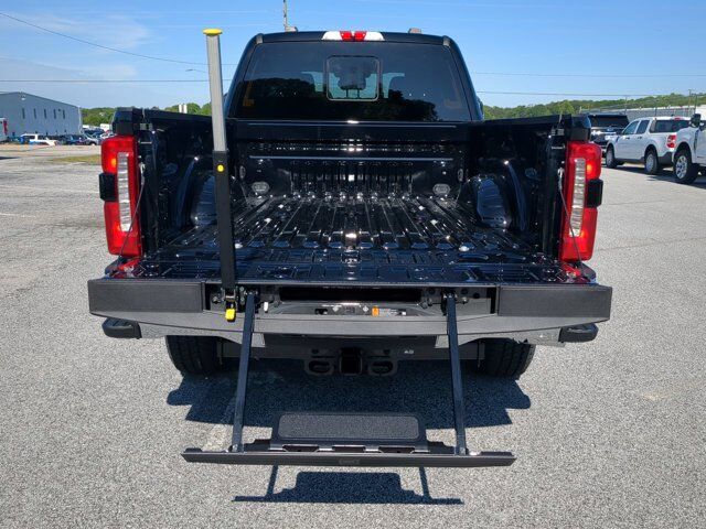 2025 Ford Super Duty F-250 SRW LARIAT Appleton WI