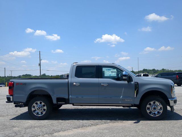 2025 Ford Super Duty F-250 SRW LARIAT Appleton WI