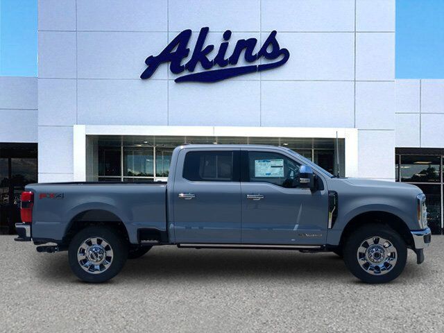 2025 Ford Super Duty F-250 SRW LARIAT Appleton WI