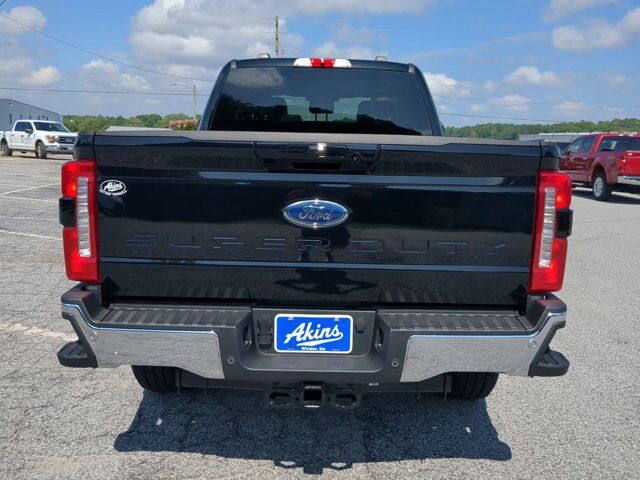 2025 Ford Super Duty F-250 SRW LARIAT Appleton WI