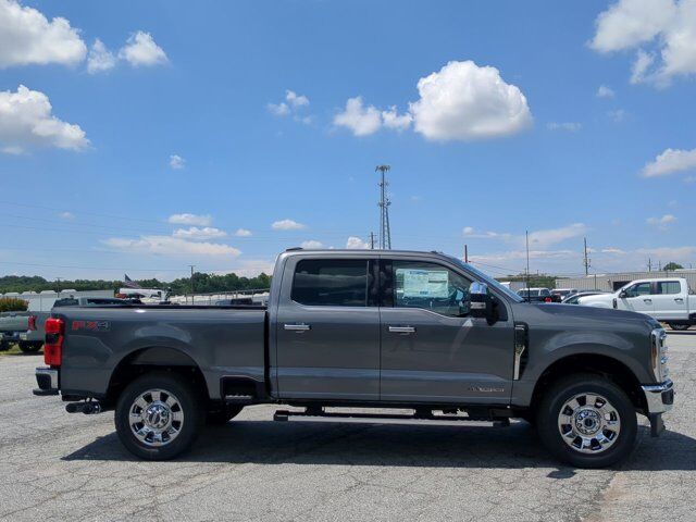2025 Ford Super Duty F-250 SRW LARIAT Appleton WI